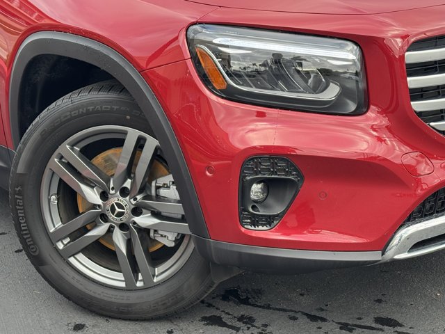 Used 2026 Mercedes-Benz GLB 250 image 2