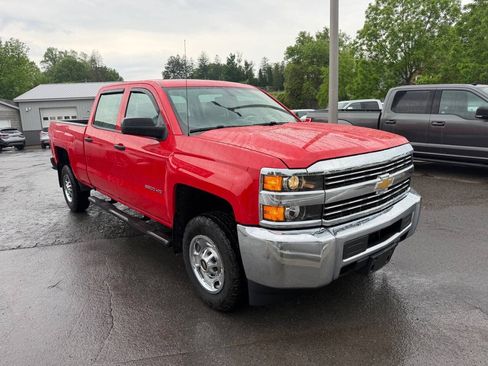 Used 2018 Chevrolet Silverado 2500 W/T w/ Snow Plow Prep Package AWD/4WD image 7