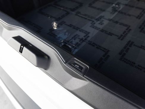 Used 2021 BMW X5 xDrive40i w/ Premium Package image 24