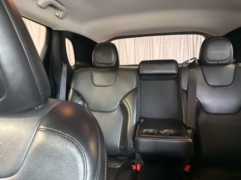 Used 2019 Jeep Cherokee Limited w/ Technology Group image 22