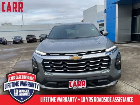 New 2026 Chevrolet Equinox LT AWD/4WD image 2