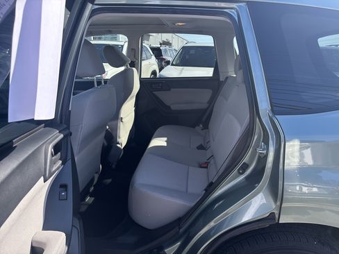 Used 2015 Subaru Forester 2.5i Premium image 12