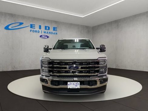 New 2026 Ford F250 Lariat w/ Chrome Package AWD/4WD image 2