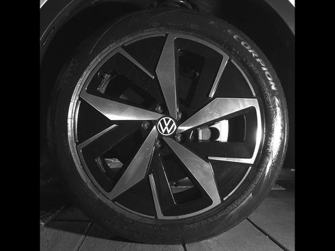 Certified 2023 Volkswagen ID.4 Pro S AWD/4WD image 10