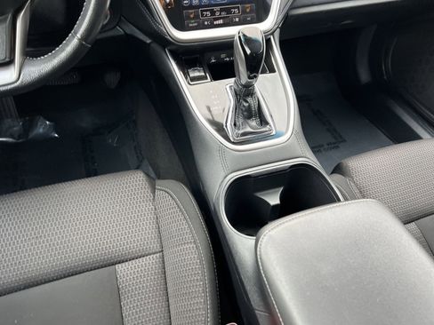 Used 2021 Subaru Outback Premium image 22