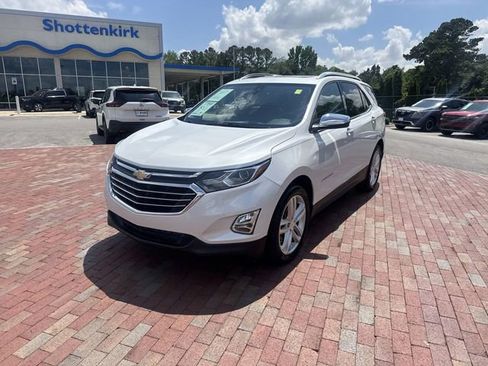 Used 2018 Chevrolet Equinox Premier FWD image 32