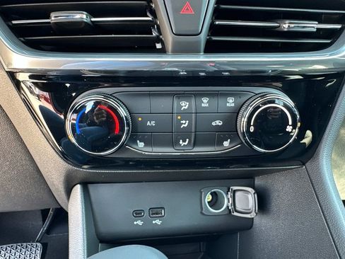 New 2026 Buick Encore GX Sport Touring image 24