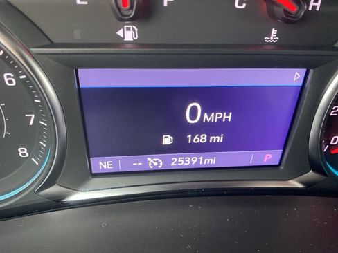 Used 2023 Chevrolet Equinox RS image 5