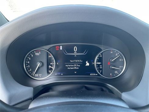 Used 2022 Buick Enclave Premium image 11