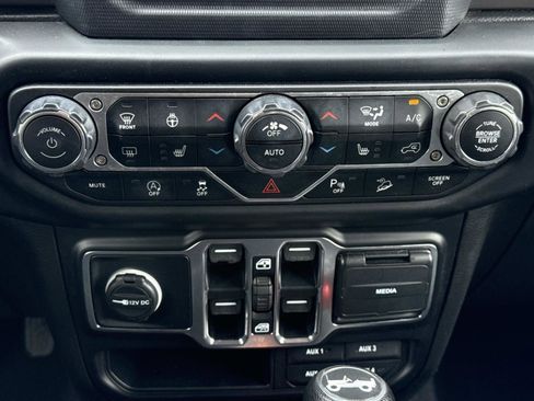 Used 2020 Jeep Wrangler Unlimited Sport S image 5