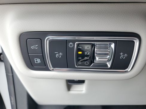 New 2026 Lincoln Nautilus Reserve w/ Jet Appearance Package AWD/4WD image 14