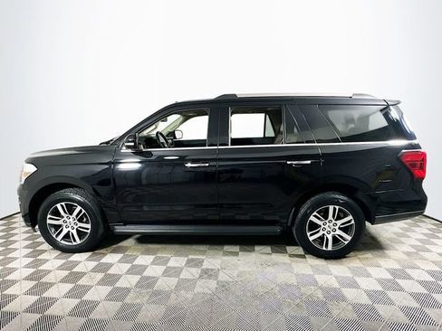 Used 2024 Ford Expedition Limited RWD image 6