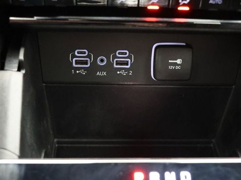 Used 2025 Jeep Grand Cherokee L Laredo image 25