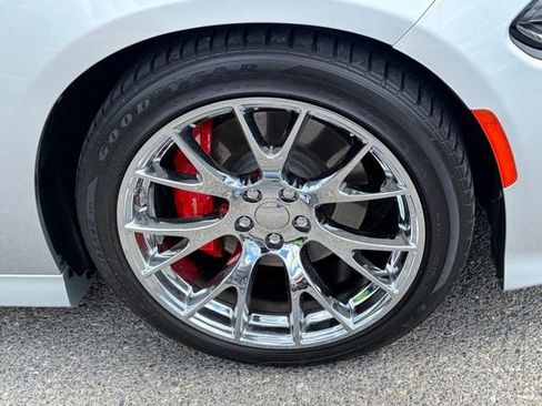 Used 2022 Dodge Charger Scat Pack w/ Plus Group RWD image 10