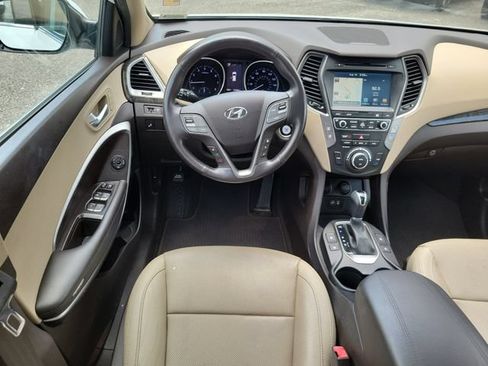 Used 2017 Hyundai Santa Fe Sport w/ 2.4L Tech Package 04 FWD image 22