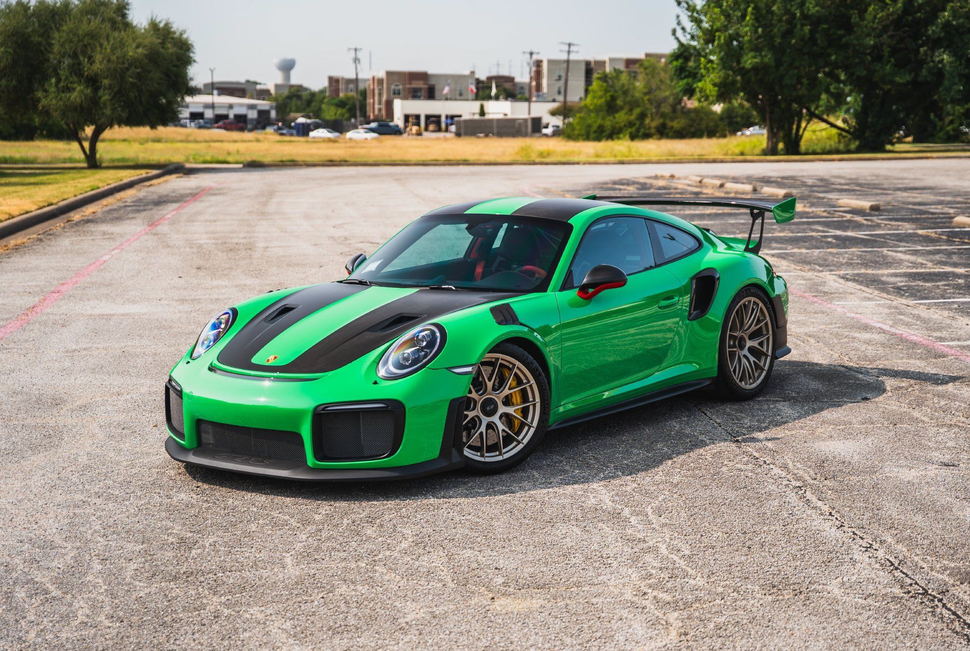 Used 2018 Porsche 911 GT2 RS RWD image 5