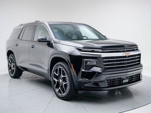 New 2026 Chevrolet Traverse High Country FWD image 11