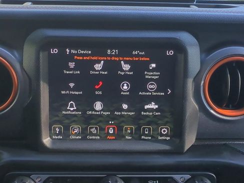 Used 2022 Jeep Gladiator Mojave w/ Cold Weather Group AWD/4WD image 13