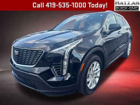 Certified 2023 Cadillac XT4 Luxury w/ Cold Weather Package AWD/4WD image 1