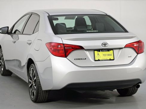 Used 2018 Toyota Corolla SE image 42