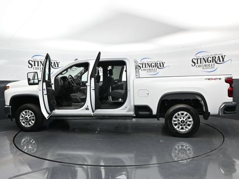 Used 2021 Chevrolet Silverado 2500 LT w/ Remote Start Package AWD/4WD image 37