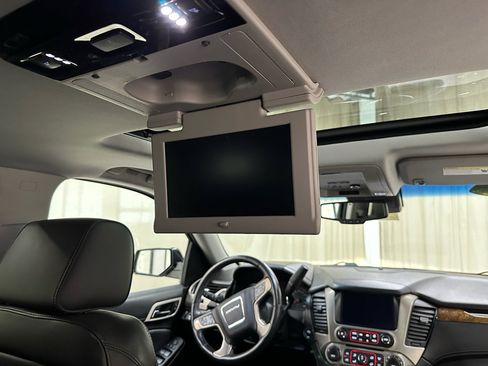 Used 2016 GMC Yukon Denali w/ Open Road Package AWD/4WD image 24