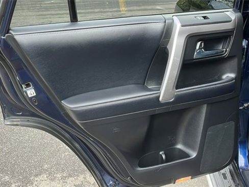 Certified 2019 Toyota 4Runner SR5 Premium image 19