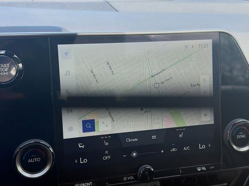 Used 2024 Lexus NX 250 NX 250 w/ Towing Package (2000 Lbs) image 13