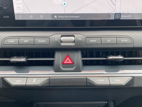 New 2026 Kia K4 GT-Line FWD image 18