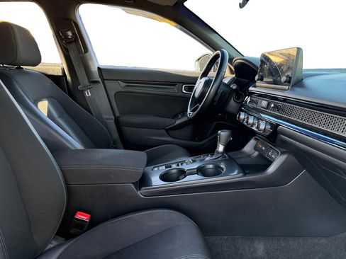 Used 2024 Honda Civic Sport image 13