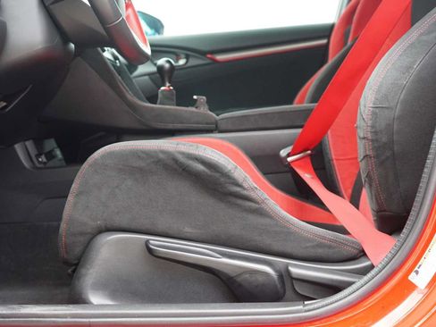 Used 2018 Honda Civic Type R image 20