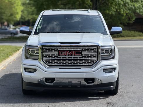 Used 2016 GMC Sierra 1500 Denali w/ Denali Ultimate Package AWD/4WD image 4