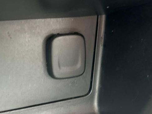 Used 2022 GMC Canyon AT4 image 35