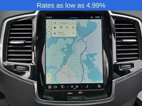 Used 2023 Volvo XC90 B6 Plus image 21