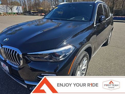 Used 2019 BMW X5 xDrive40i w/ Convenience Package image 1