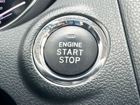 Used 2018 Subaru Outback 3.6R Limited image 21