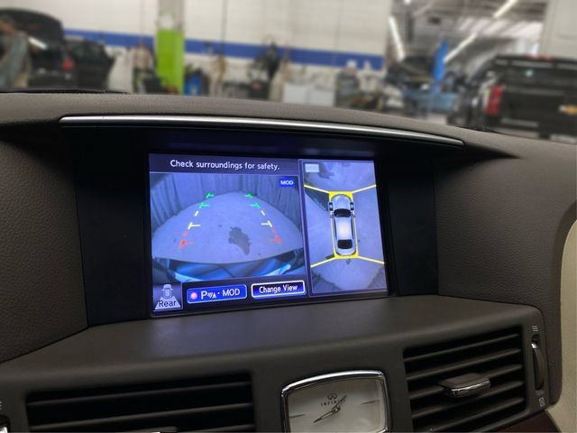 Used 2015 INFINITI Q70 3.7 AWD/4WD image 32