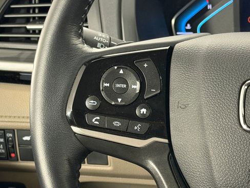 Used 2024 Honda Odyssey Elite image 16