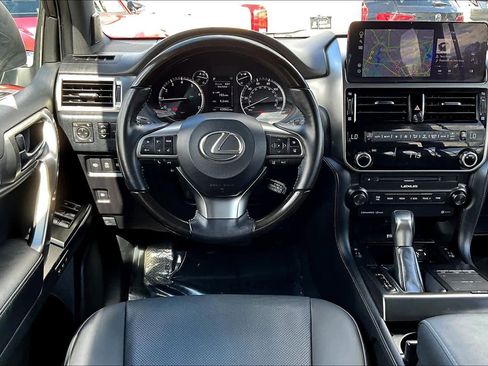 Used 2022 Lexus GX 460 Premium image 5