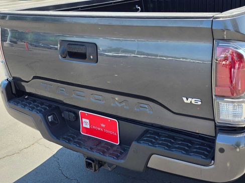 Certified 2023 Toyota Tacoma TRD Sport w/ Advanced Technology Package AWD/4WD image 14