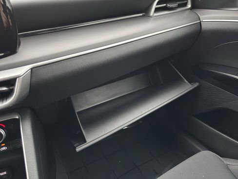 Used 2022 Kia K5 LXS image 36