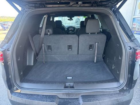 Used 2023 Chevrolet Traverse LT AWD/4WD image 27