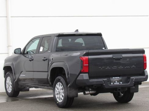 New 2026 Toyota Tacoma SR5 RWD image 5