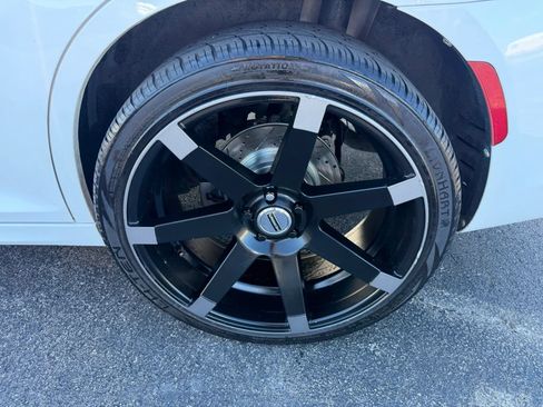 Used 2016 Chrysler 300 S RWD image 47
