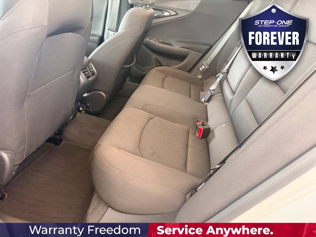 Used 2025 Chevrolet Malibu LT FWD image 30