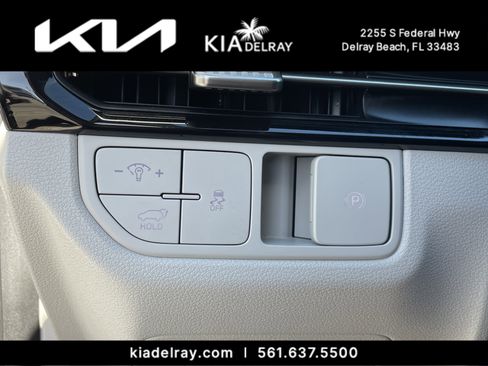 Used 2026 Kia Sportage EX image 25