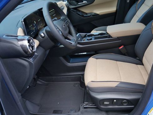 New 2026 Chevrolet Equinox ACTIV w/ Convenience Package III image 8