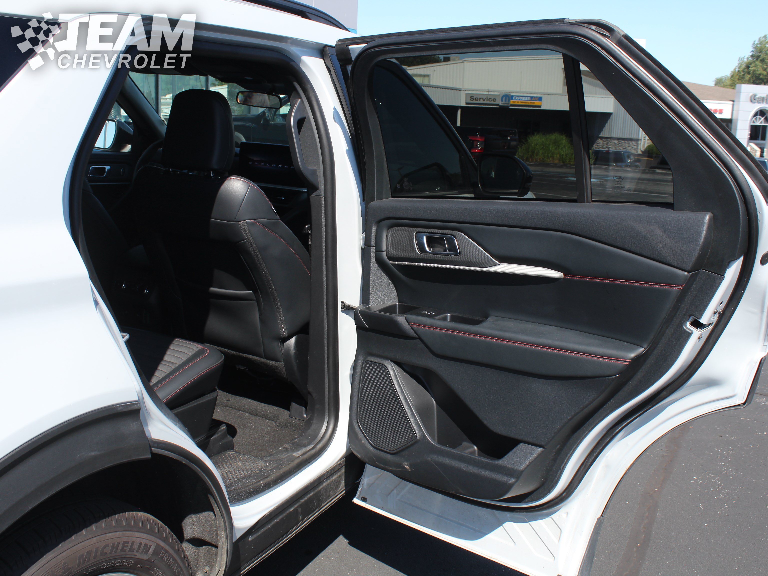 Used 2026 Ford Explorer ST-Line AWD/4WD image 23