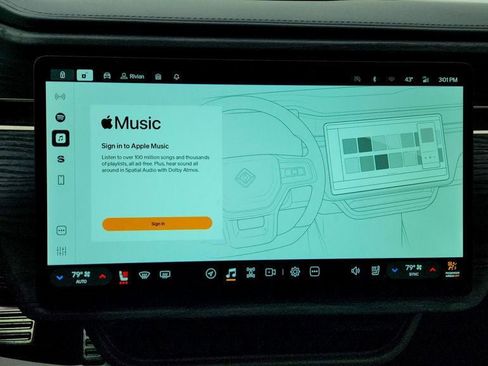 Used 2023 Rivian R1S Adventure image 20