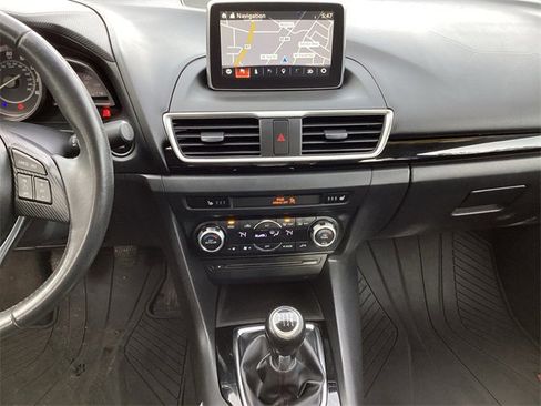 Used 2014 MAZDA MAZDA3 i Grand Touring image 11